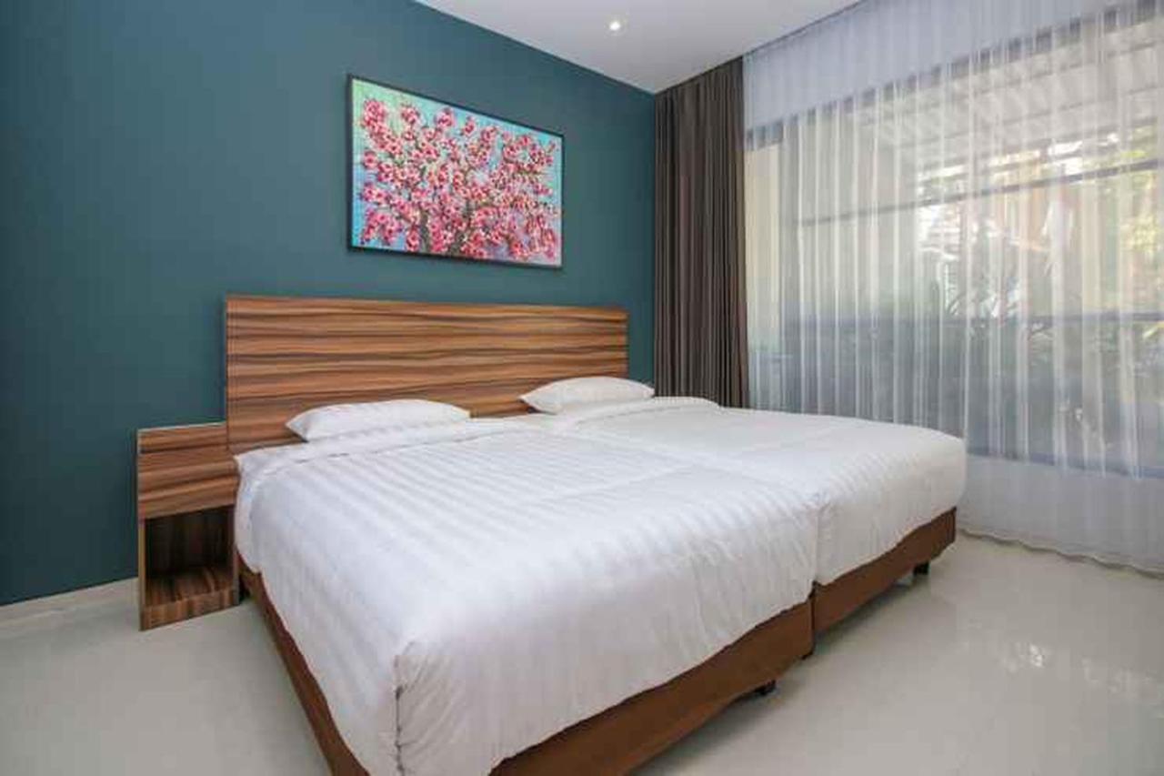Kencana Residence Surabaya Exterior photo
