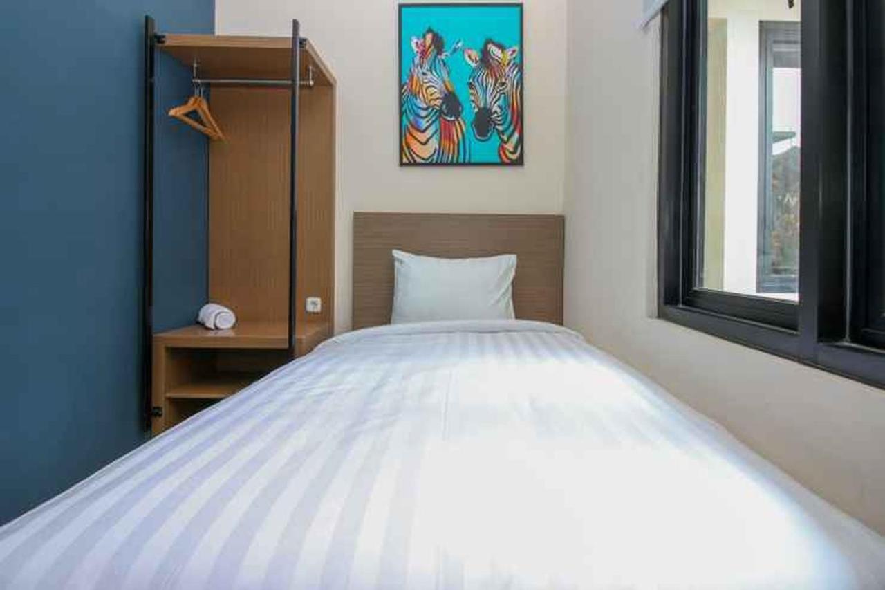 Kencana Residence Surabaya Exterior photo