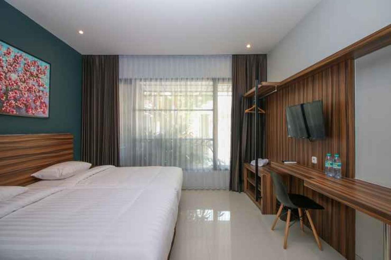 Kencana Residence Surabaya Exterior photo